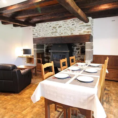 Evasion Auvergnate: Authentique Avec Cheminee, Jardin, Et Proximite Volcans - Fr-1-742-325 Prázdninový dům *