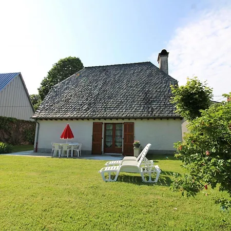 Evasion Auvergnate: Authentique Avec Cheminee, Jardin, Et Proximite Volcans - Fr-1-742-325 * Saint-Illide